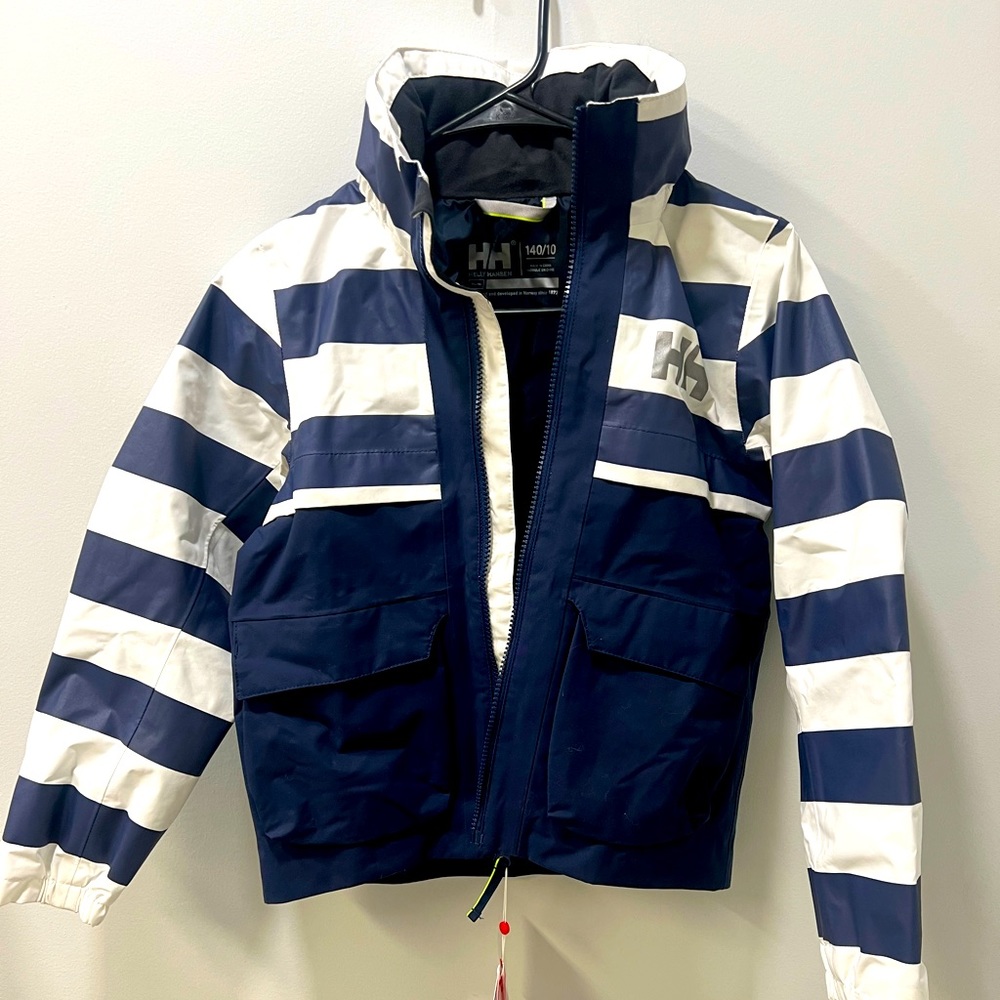 BNWT KIDS HELLY HANSEN JACKET SIZE 140/10